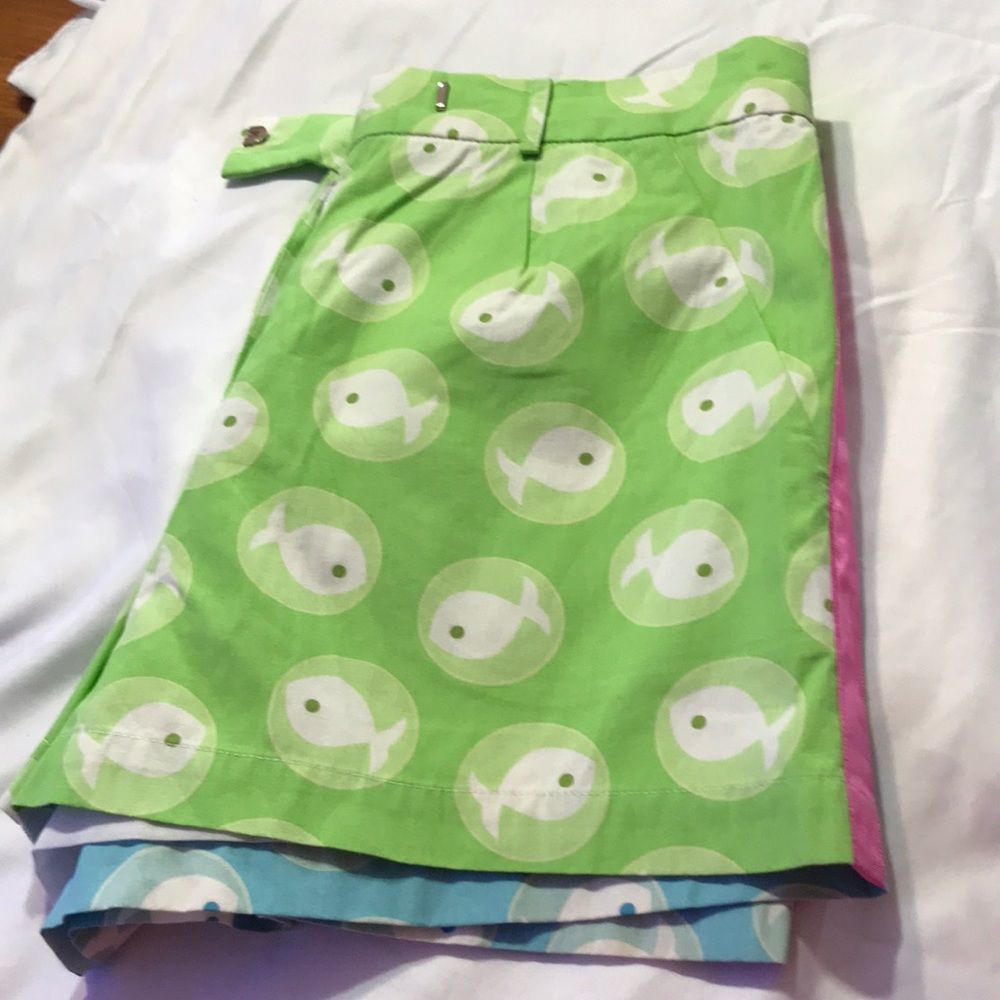 Dagmar and Dill shorts Size 6.  New with half a tag:).